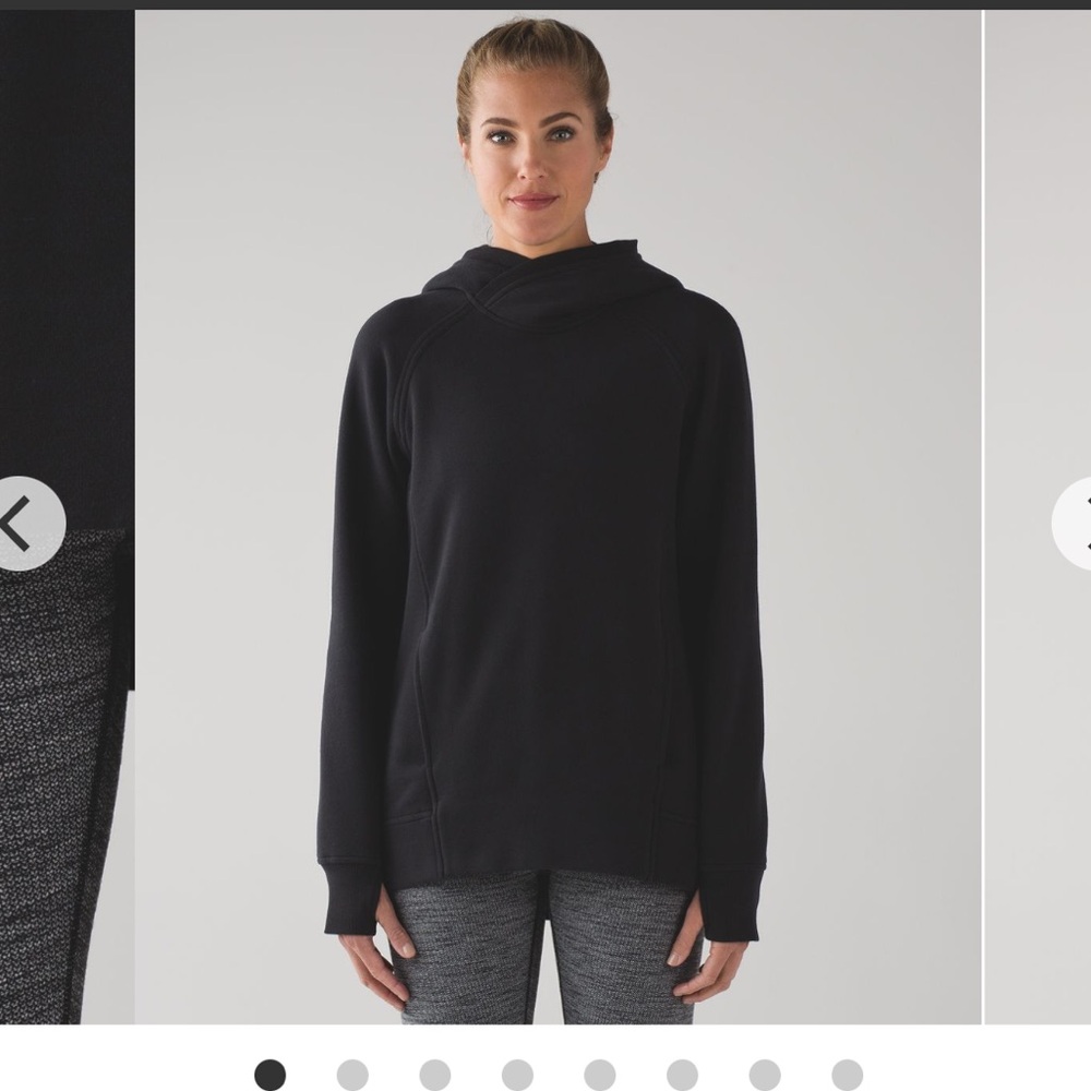 Lululemon Fleece Please Pullover
Black